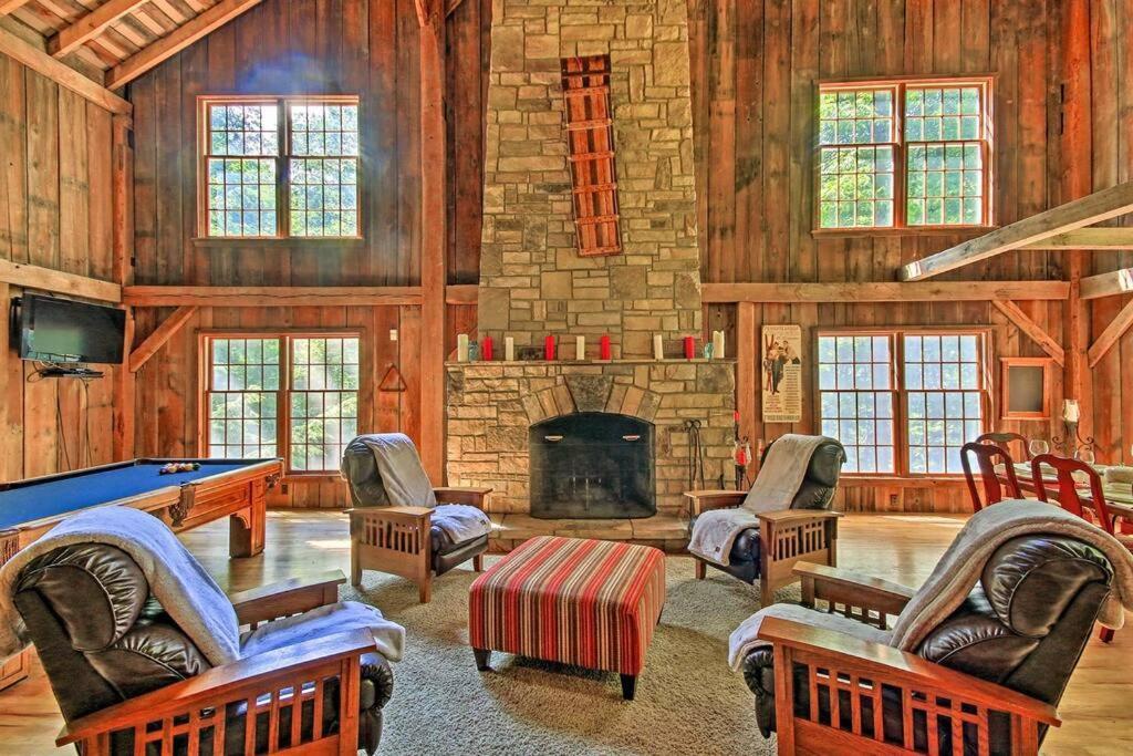 Bear's Eye View - Mountain Retreat W/ Hot Tub! * Acme
