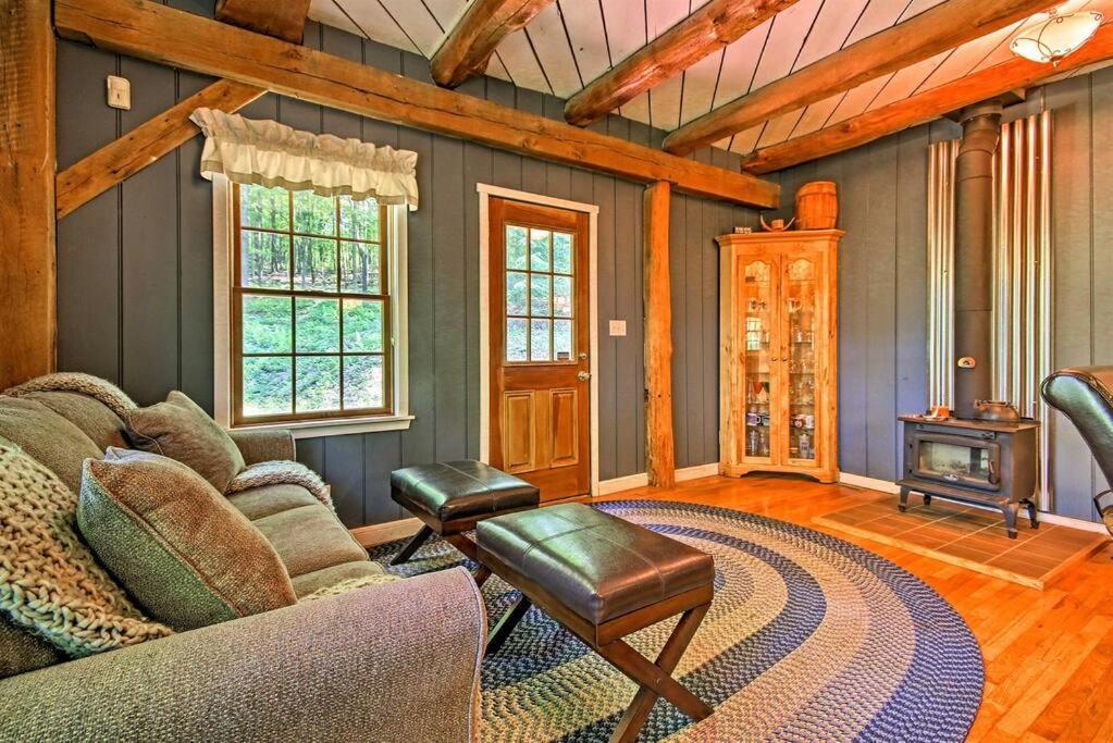 Ferienhaus Bear's Eye View - Mountain Retreat W/ Hot Tub! *